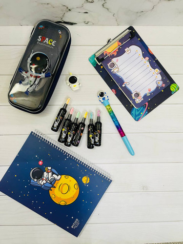 پک فضانورد اقتصادی پسرونه