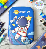 جامدادی کتابی برجسته طرح فضانورد