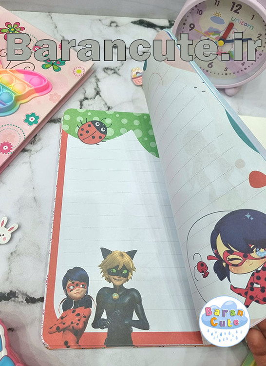 دفتر حاشیه دارطرح تک شاخ