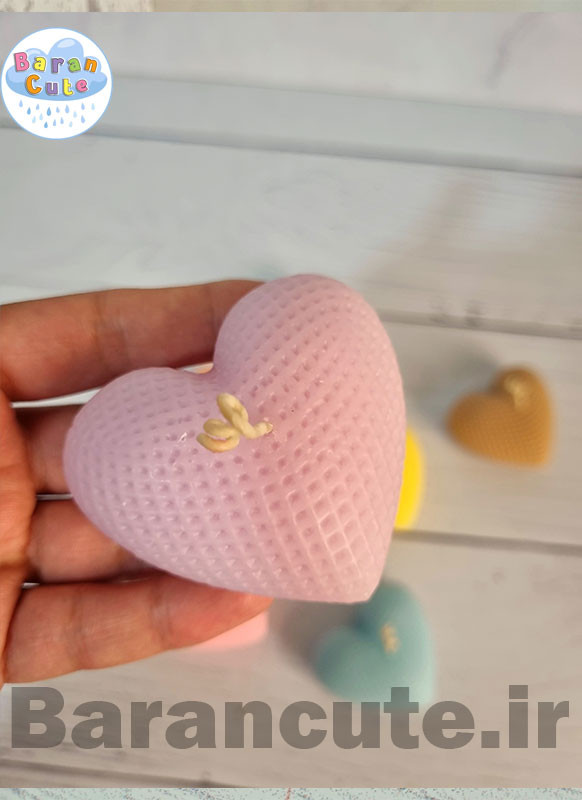 شمع دستساز عطری قلب حصیری در رنگ دلخواه