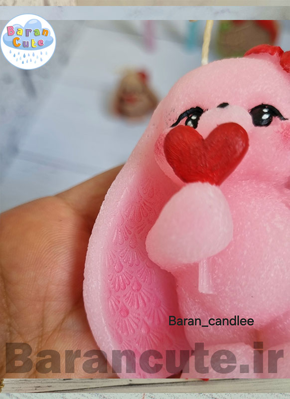 شمع دستساز عطری خرگوش آبنباتی