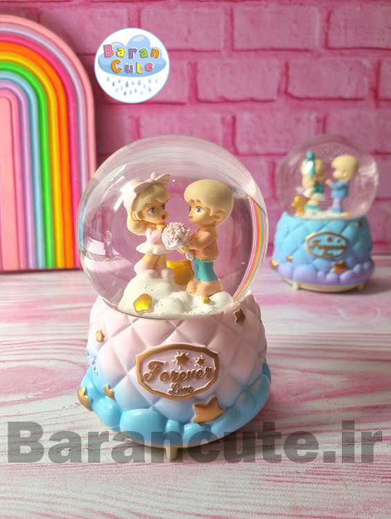گوی موزیکال پمپی برفی چراغ دار سایز بزرگ طرح پرنسس دختر و پسر و دسته گل