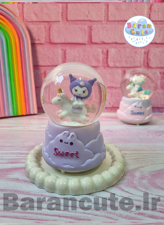 گوی موزیکال برفی چراغ دار (سایز متوسط) طرح کورومی یونیکورن سوار