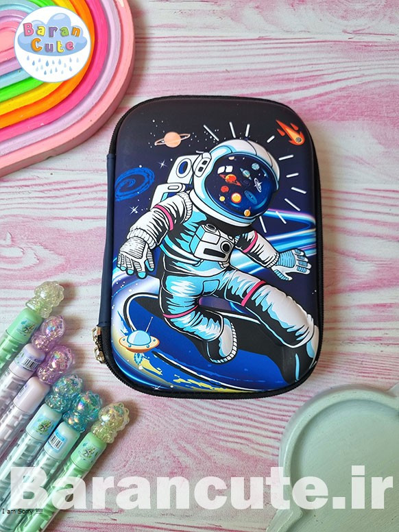 جامدادی وارداتی کتابی برجسته طرح فضانورد