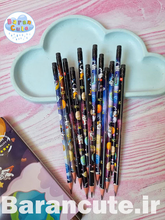 مداد فانتزی سه گوش پاکن دار طرح فضانورد