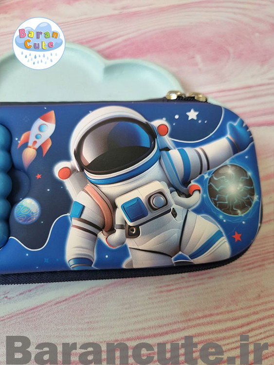 جامدادی وارداتی نیم تبلتی برجسته طرح فضانورد